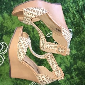 Nude/Tan with beige lace wedges!